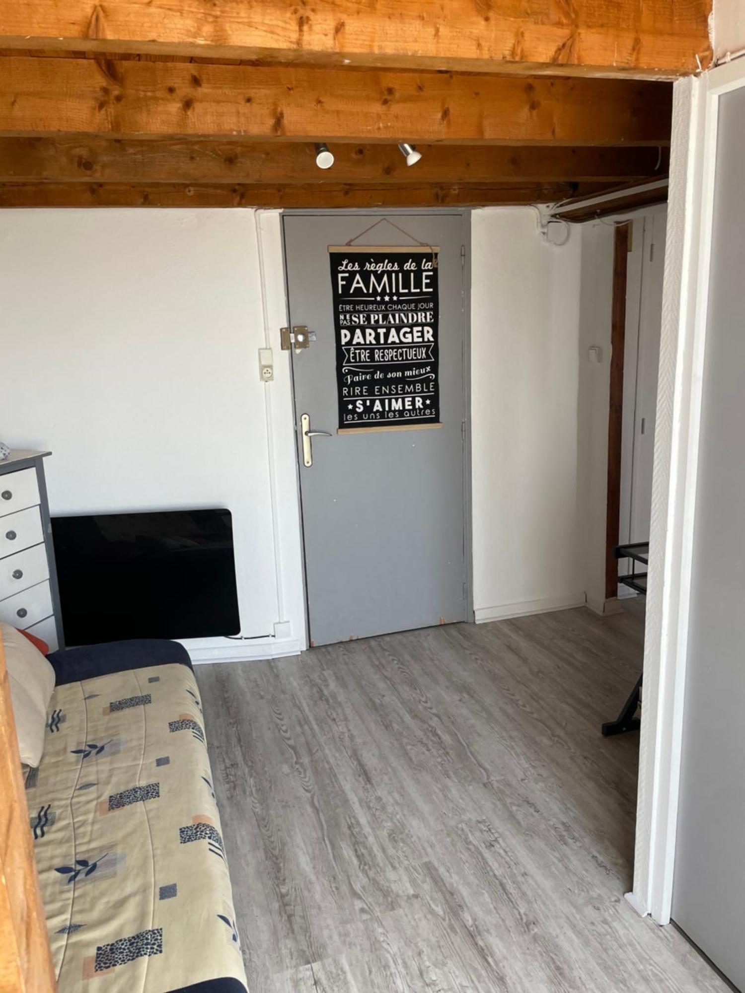 Apartment Vrasland Ter 70 M De La 6 Couchages